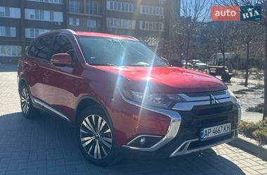 Позашляховик / Кросовер Mitsubishi Outlander 2019 в Запоріжжі