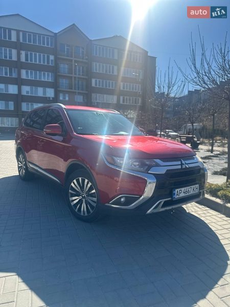 Mitsubishi Outlander 2019