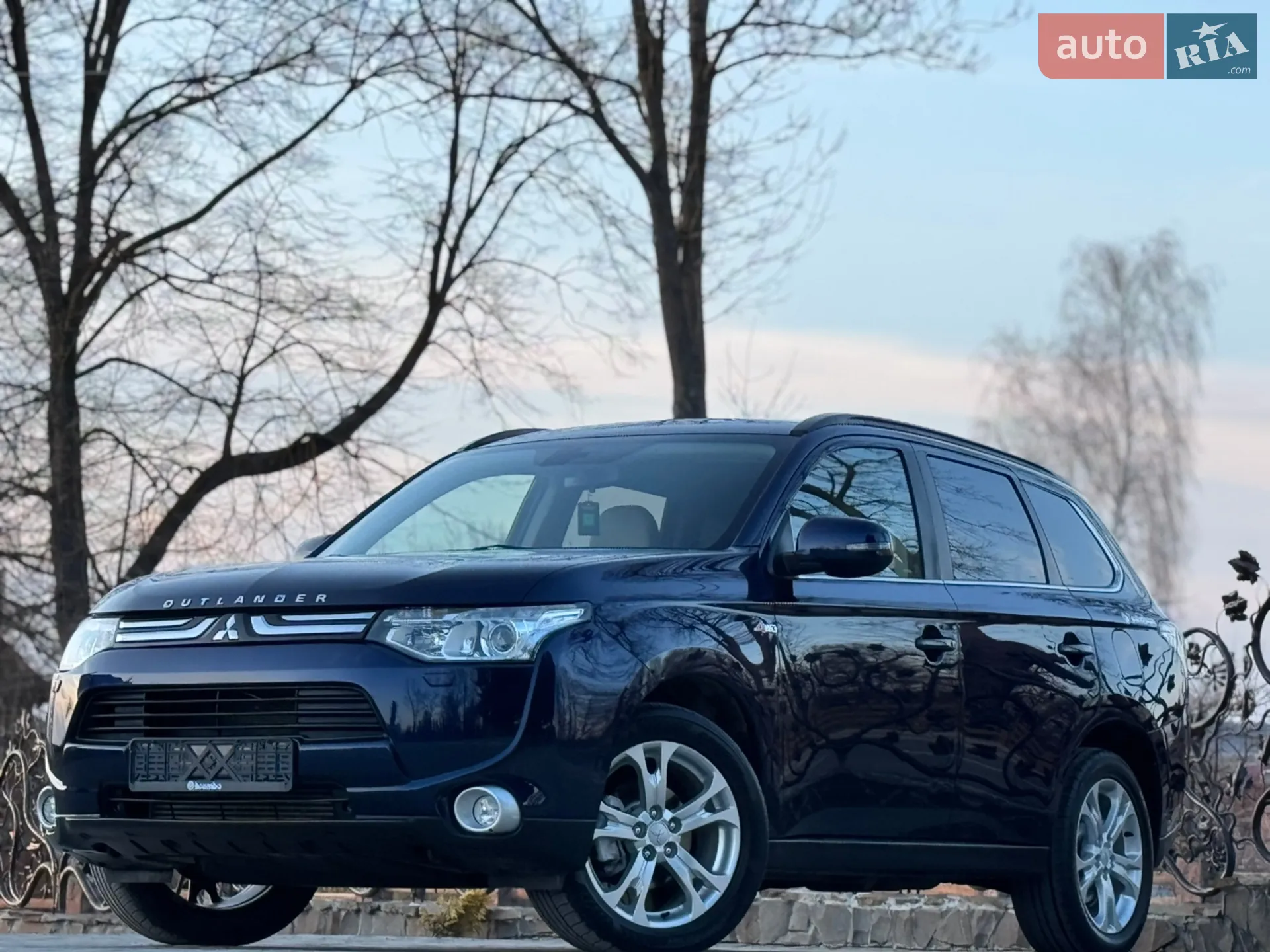 2013 Mitsubishi Outlander - мініатюра 3