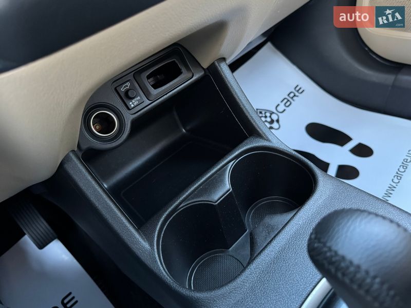 Позашляховик / Кросовер Mitsubishi Outlander 2013 в Дрогобичі