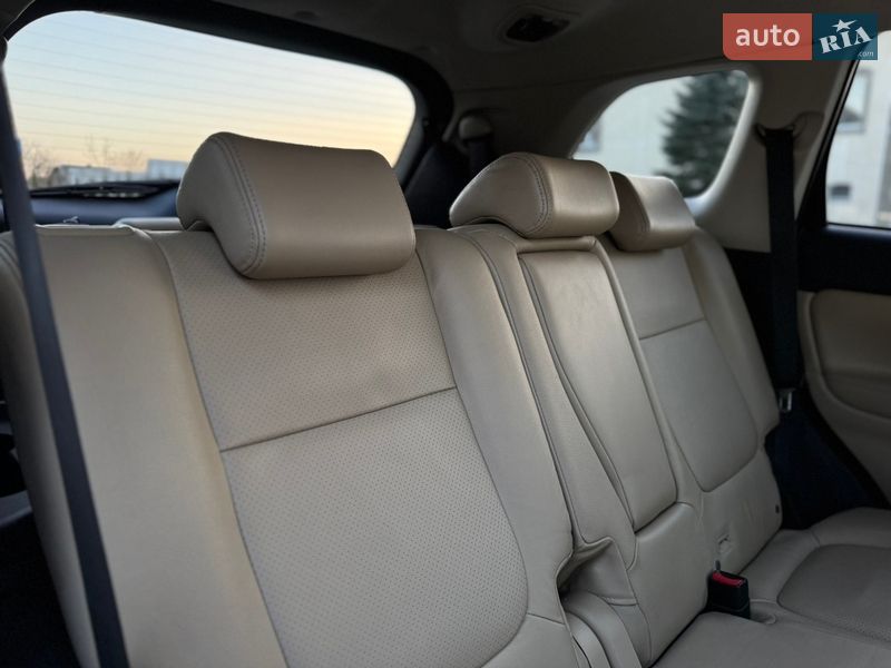 Позашляховик / Кросовер Mitsubishi Outlander 2013 в Дрогобичі