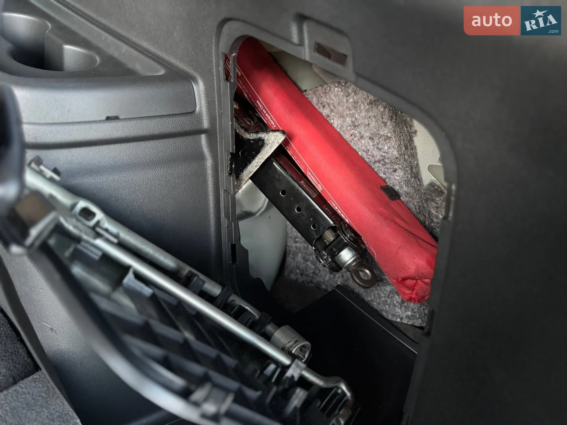 2013 Mitsubishi Outlander - мініатюра 93