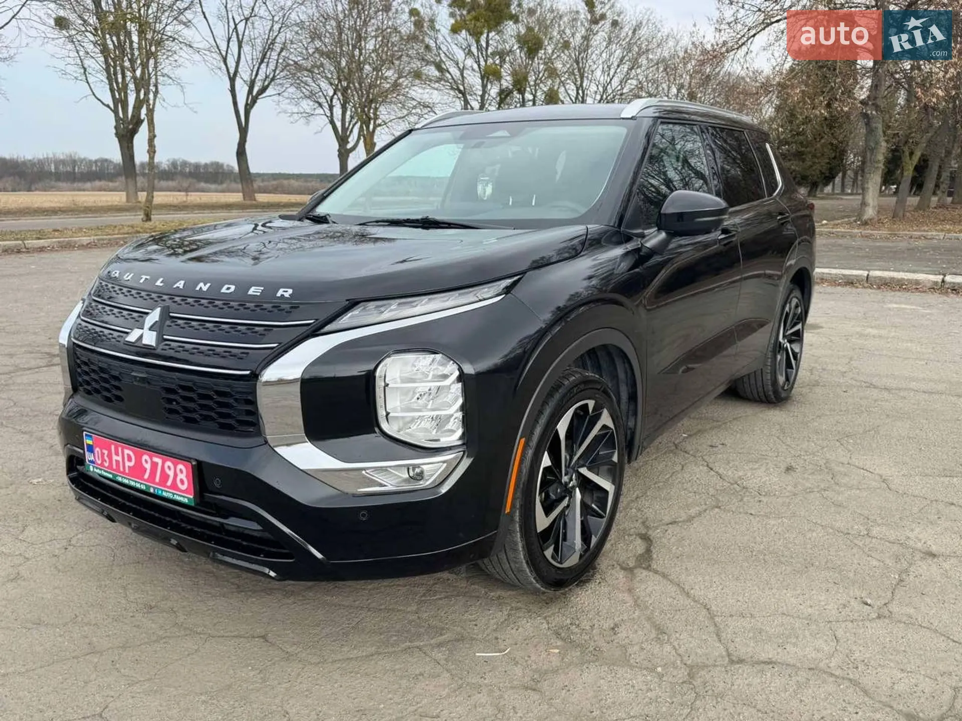 2021 Mitsubishi Outlander - мініатюра 2