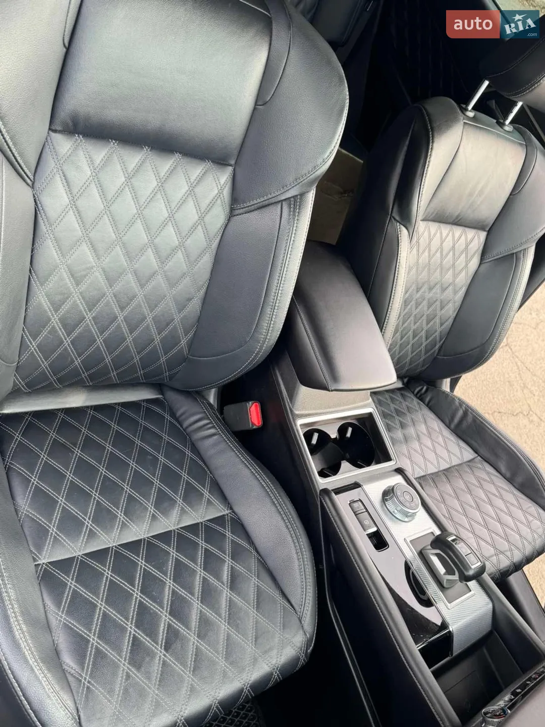 2021 Mitsubishi Outlander - мініатюра 8