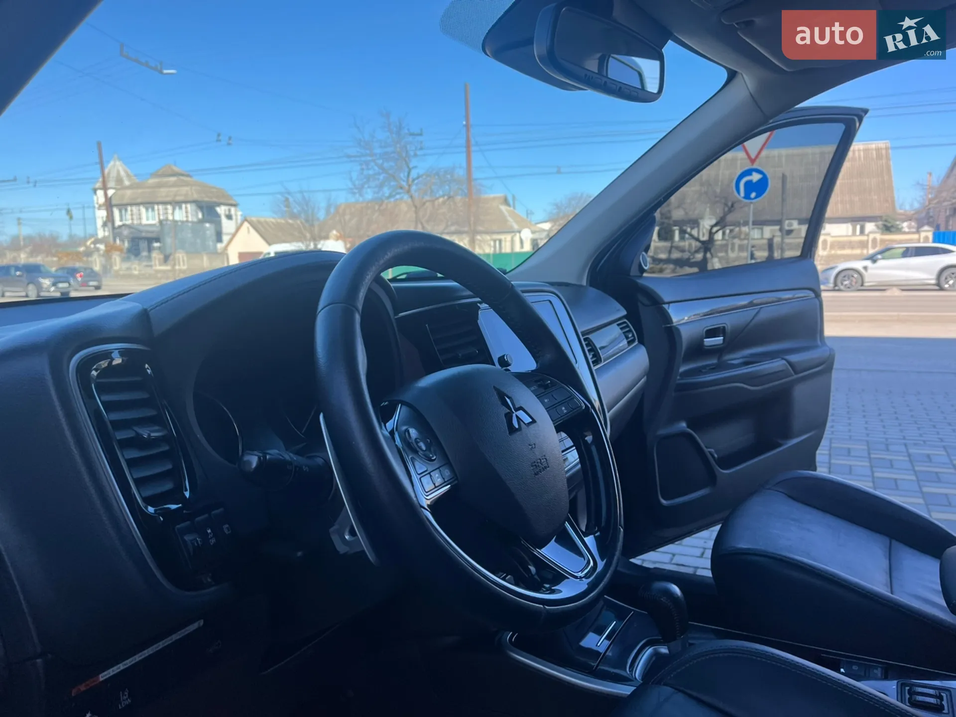 2018 Mitsubishi Outlander - мініатюра 22