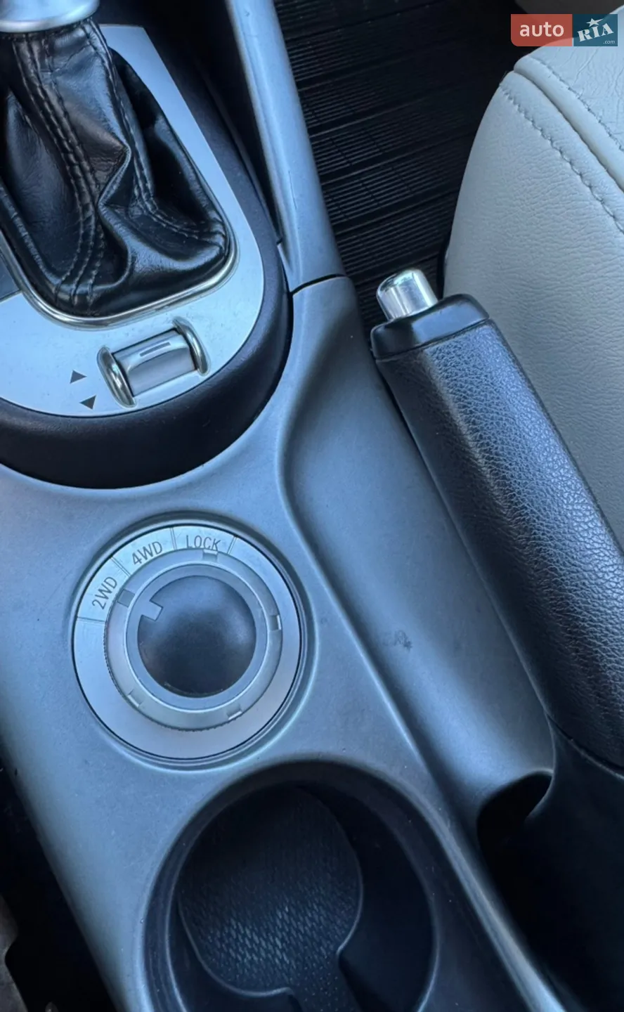 2010 Mitsubishi Outlander - мініатюра 25