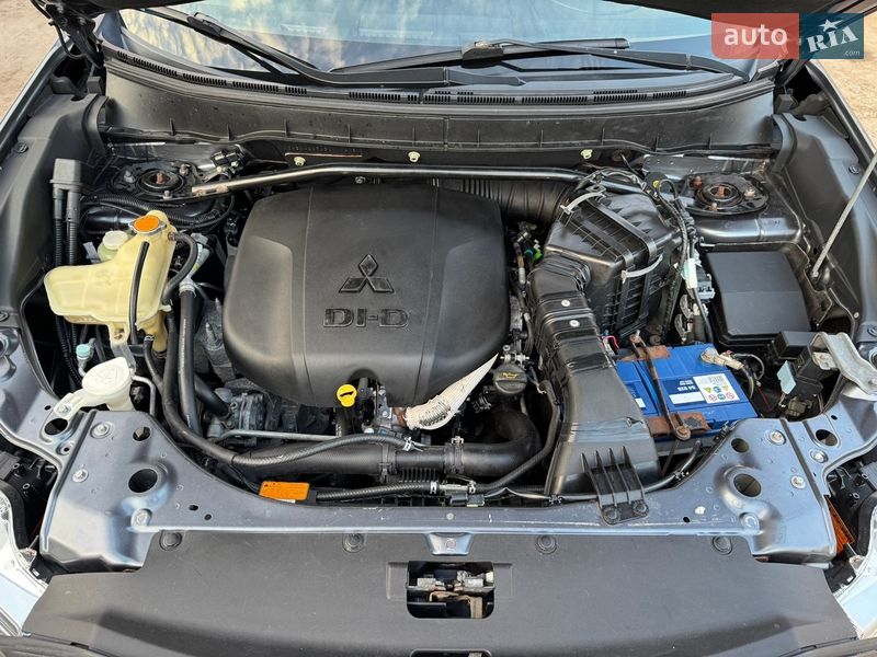 Внедорожник / Кроссовер Mitsubishi Outlander 2011 в Дрогобыче