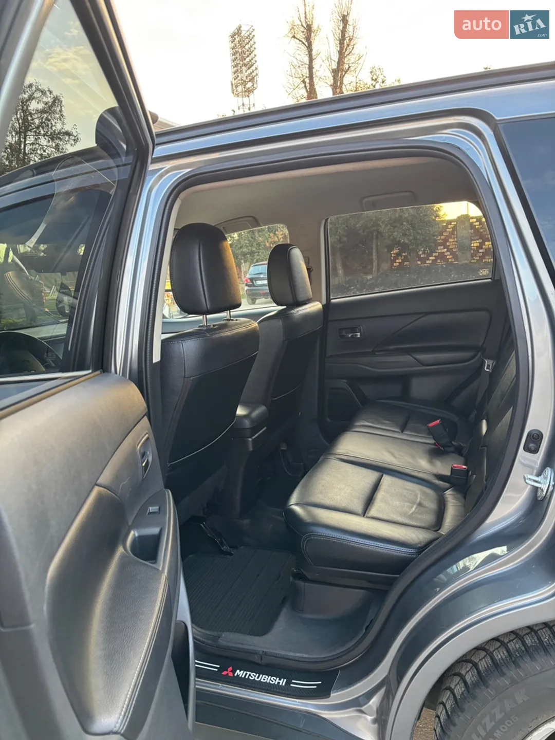 2012 Mitsubishi Outlander - мініатюра 20