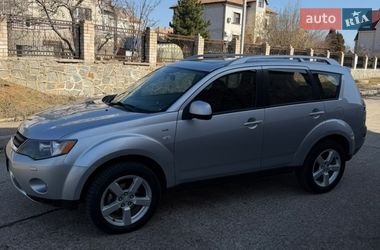 Внедорожник / Кроссовер Mitsubishi Outlander 2007 в Южноукраинске