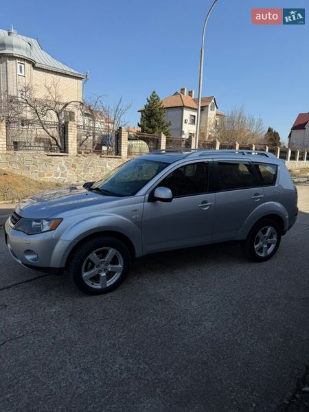 Mitsubishi Outlander 2007