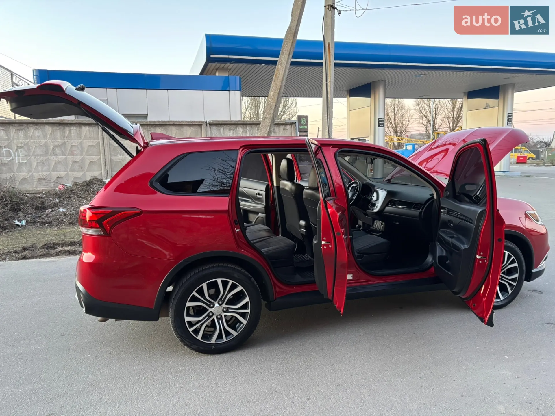 2018 Mitsubishi Outlander - мініатюра 27