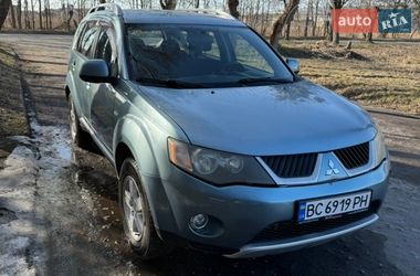 Позашляховик / Кросовер Mitsubishi Outlander 2007 в Бродах