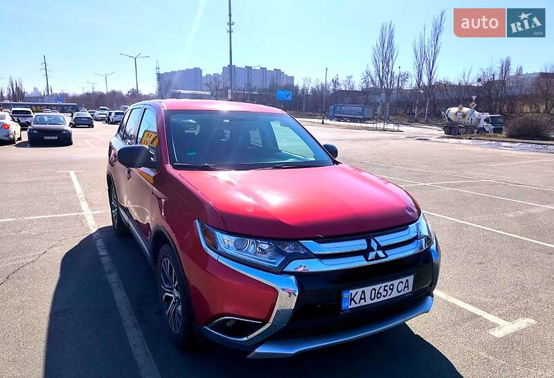 Mitsubishi Outlander 2017