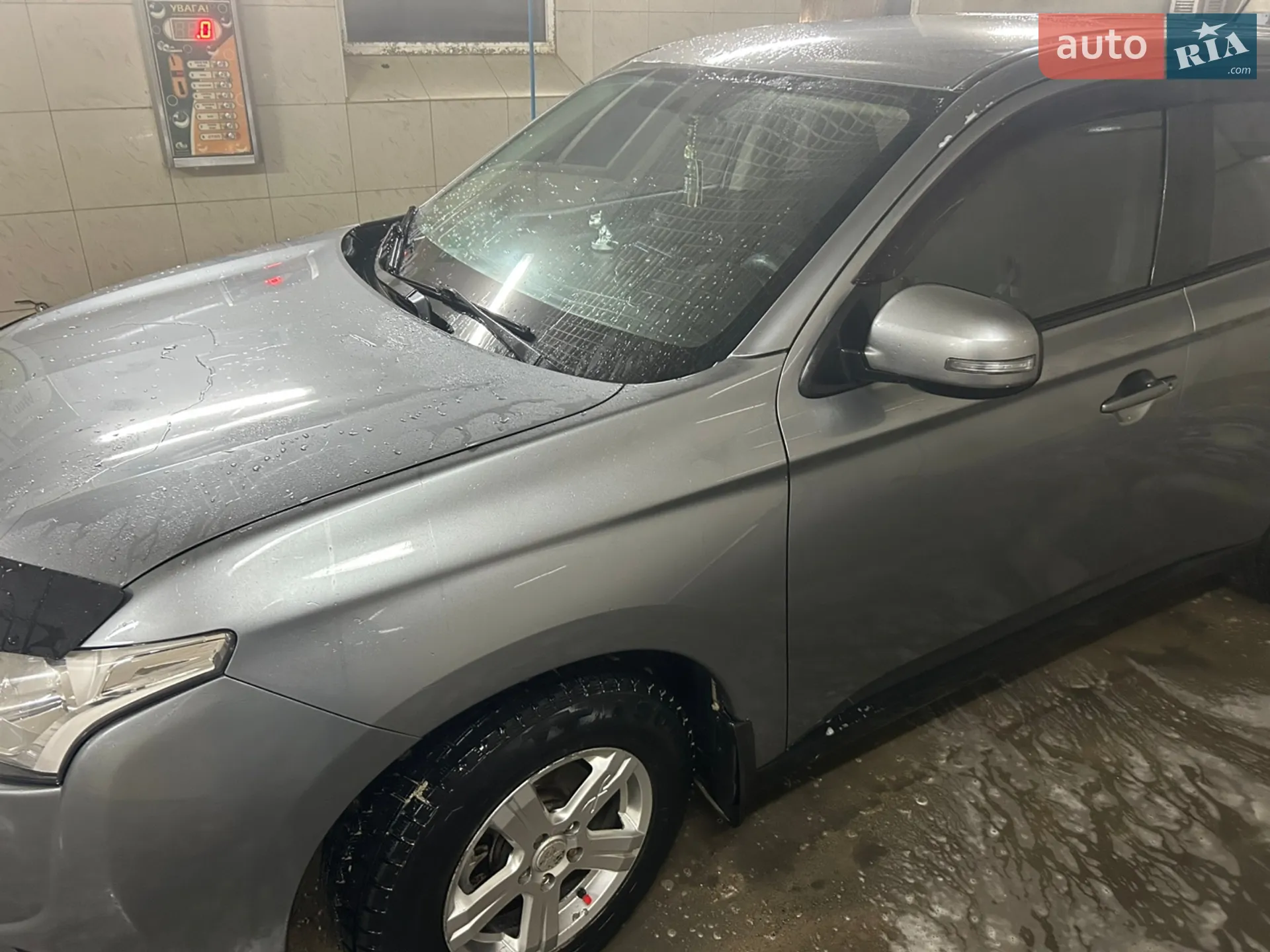 2013 Mitsubishi Outlander - мініатюра 2