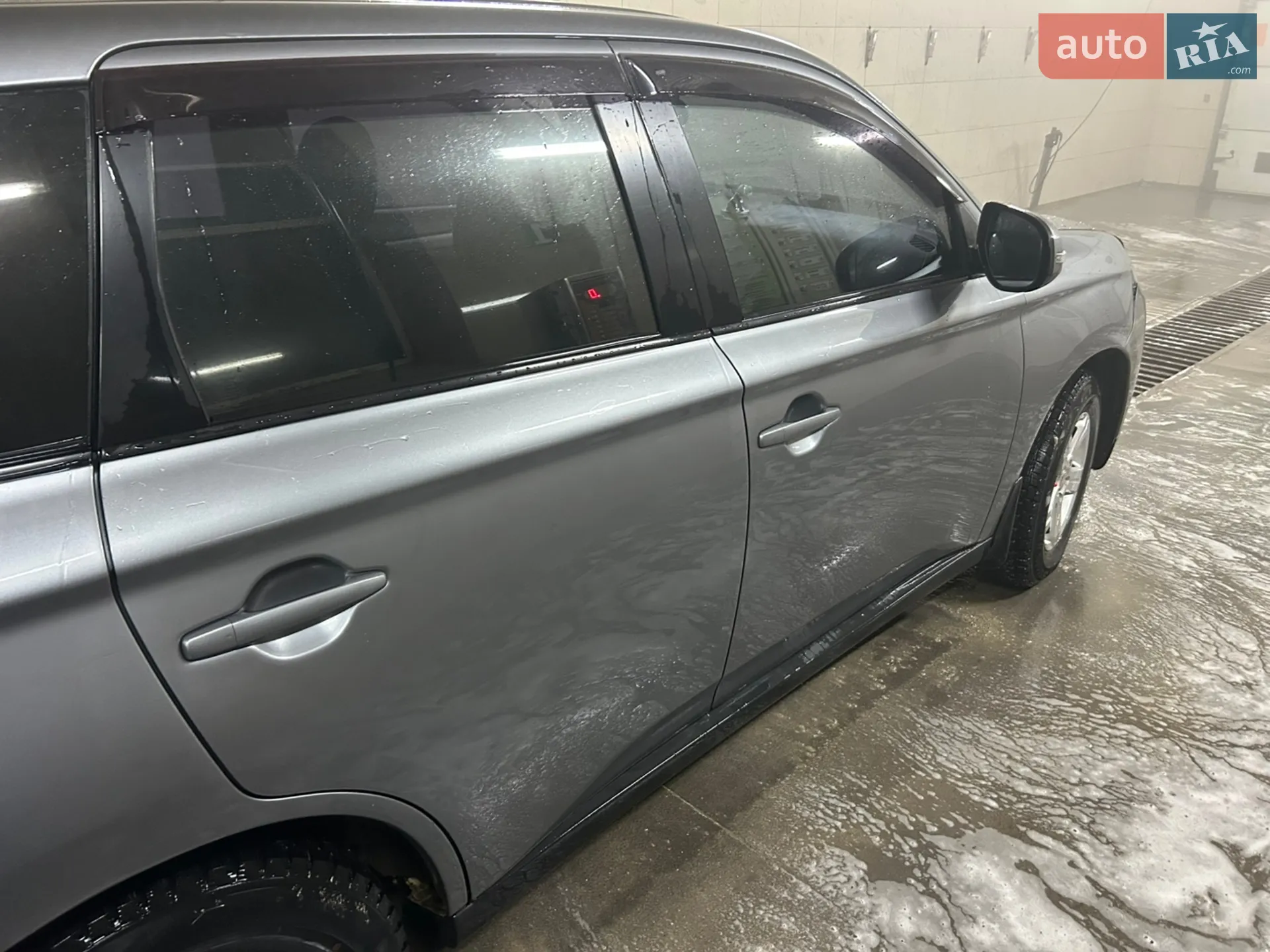 2013 Mitsubishi Outlander - мініатюра 4