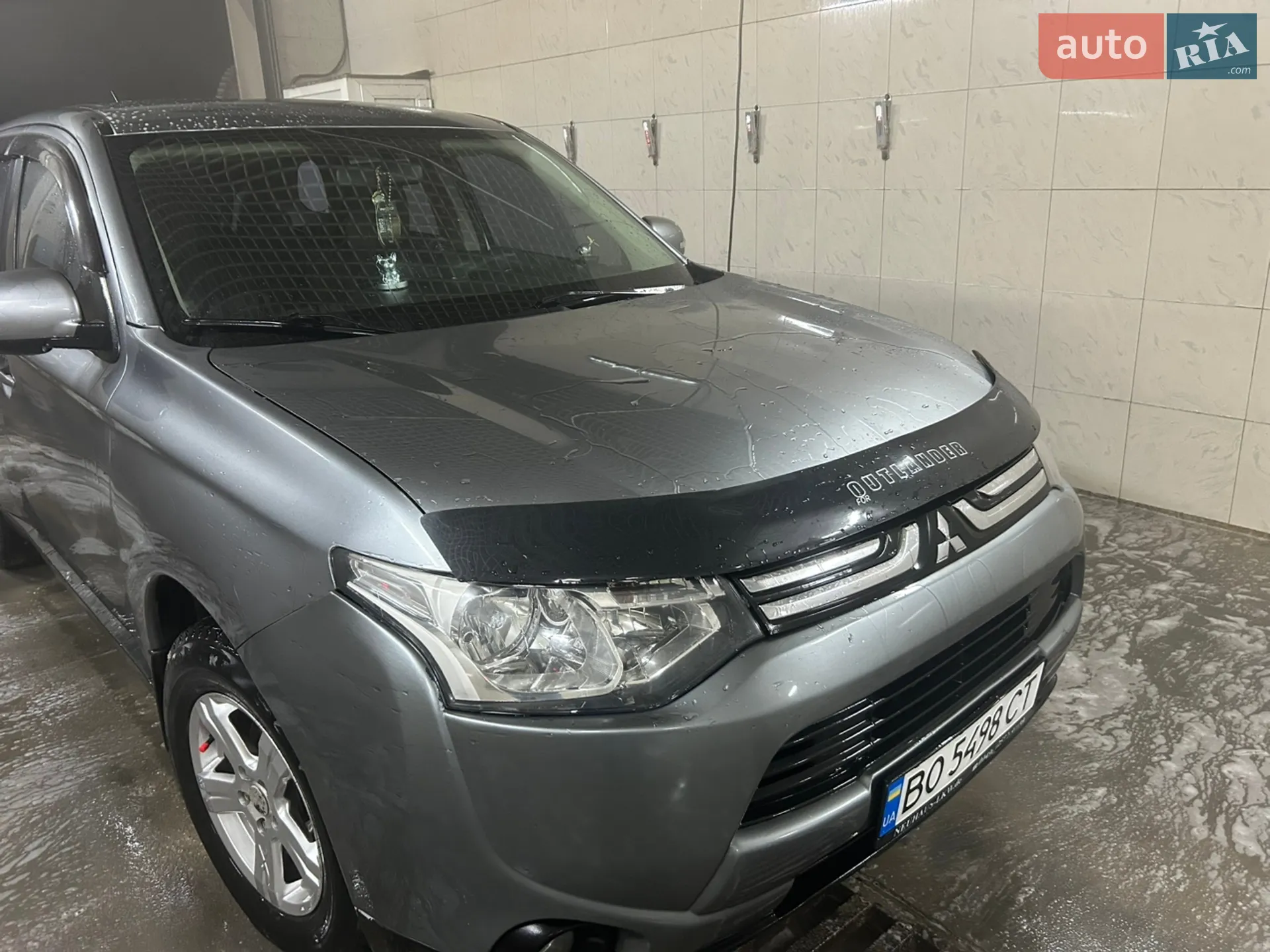2013 Mitsubishi Outlander - фото 1