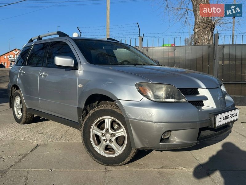 Mitsubishi Outlander 2004