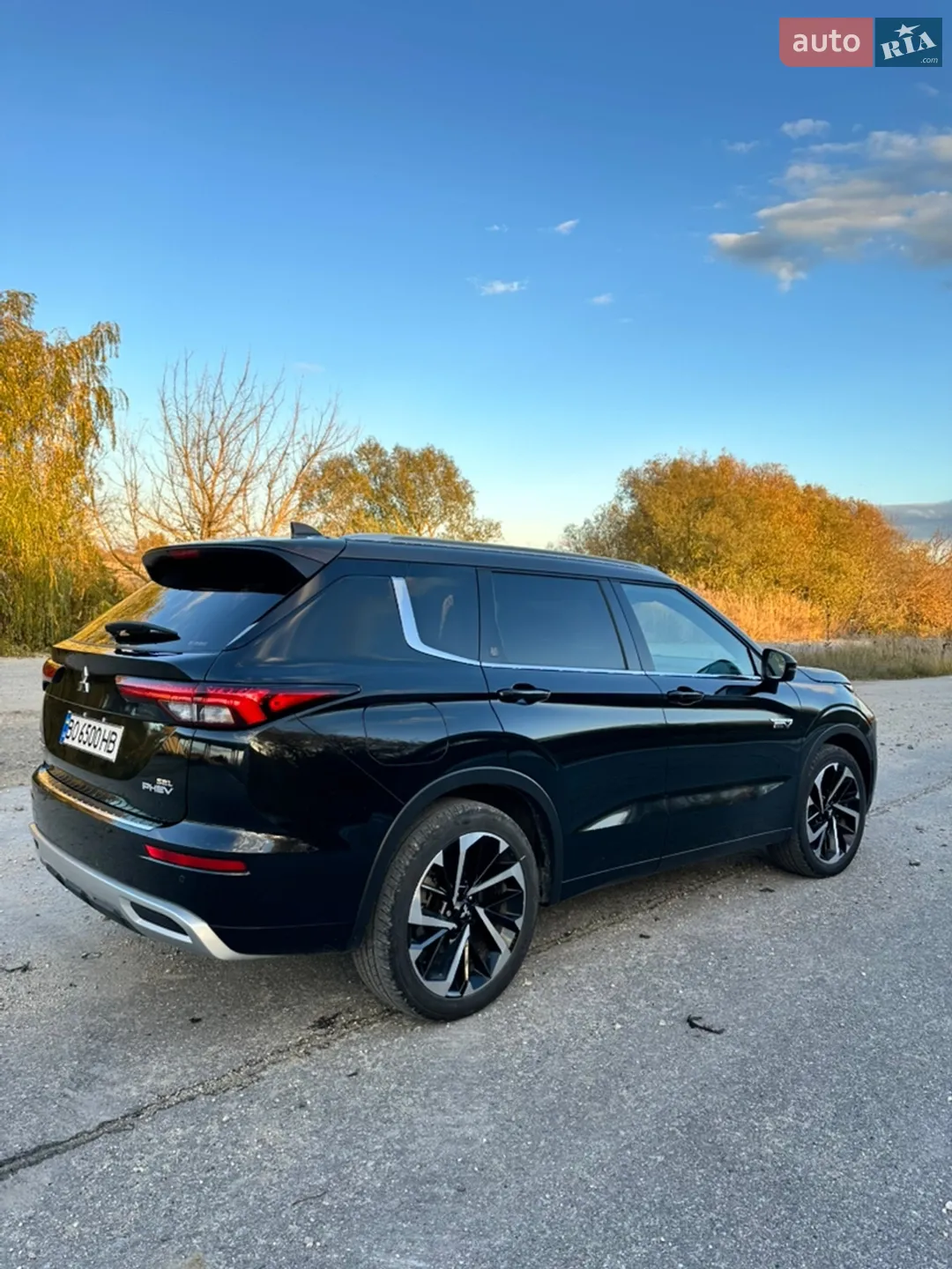 2023 Mitsubishi Outlander - мініатюра 10