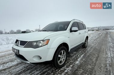Внедорожник / Кроссовер Mitsubishi Outlander 2010 в Луцке