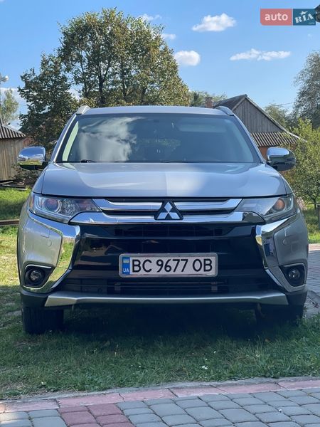 Mitsubishi Outlander 2018