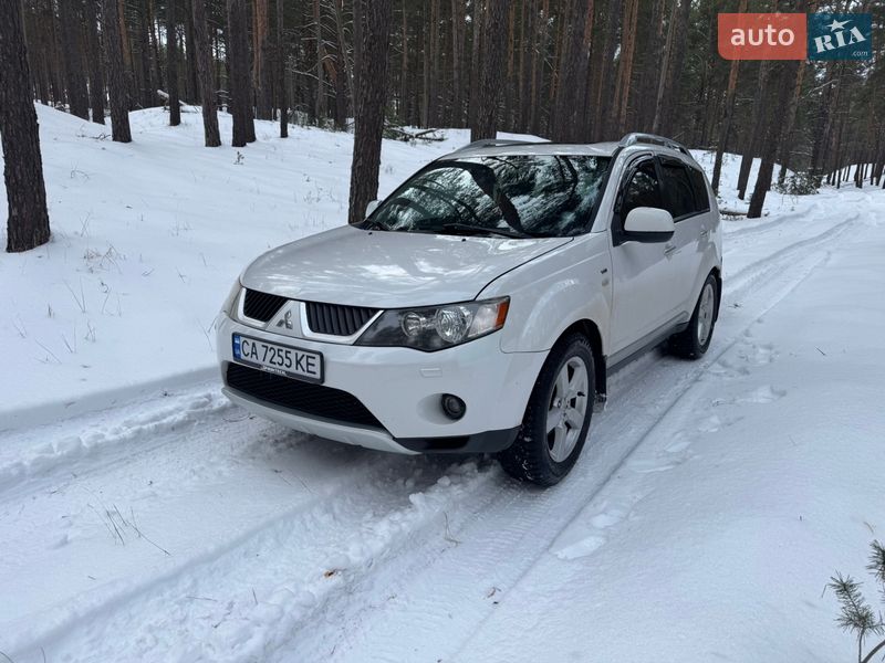 Mitsubishi Outlander 2008