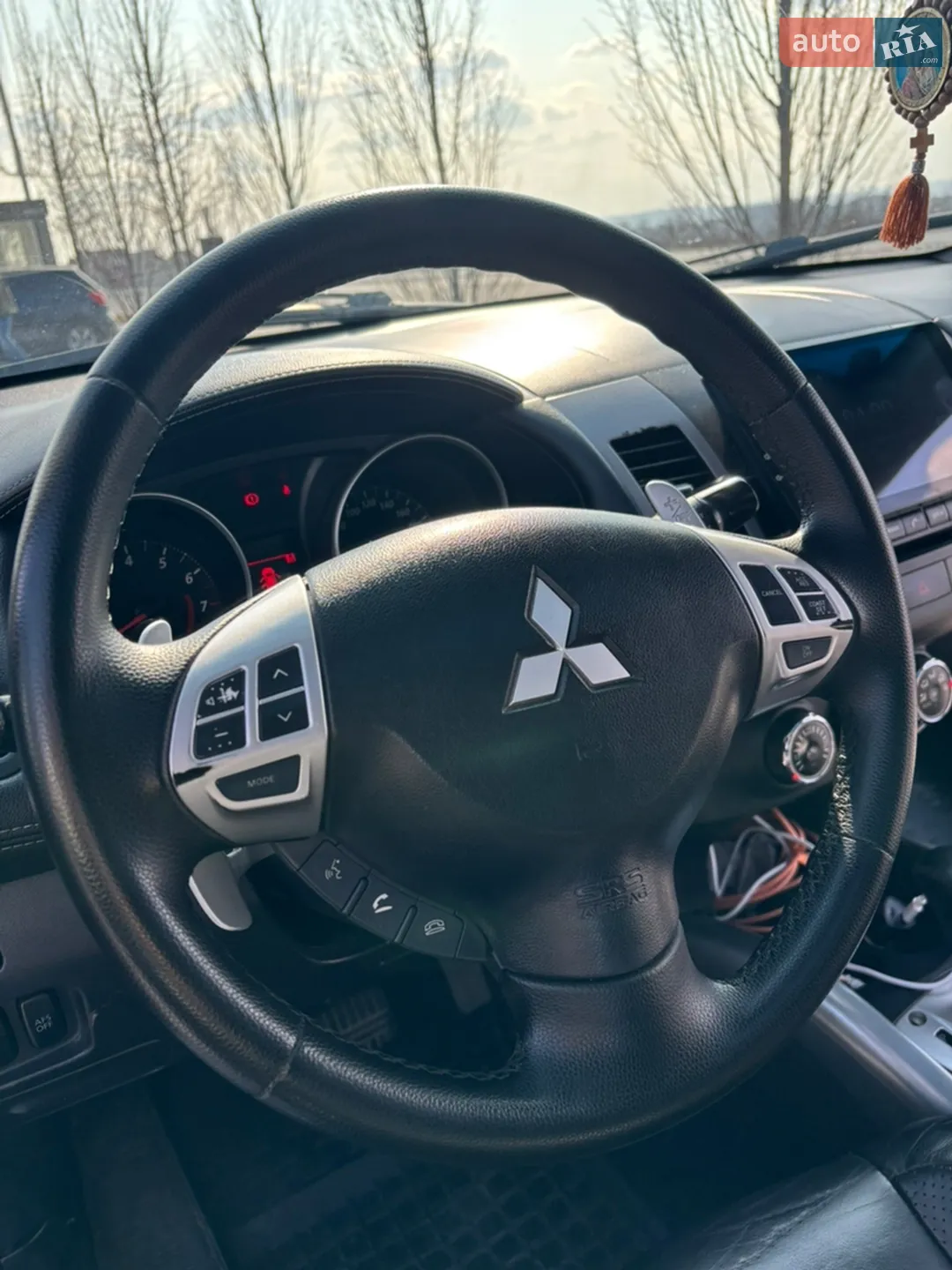 2011 Mitsubishi Outlander - мініатюра 15