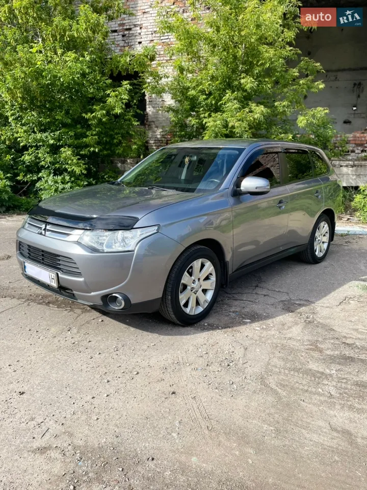 2014 Mitsubishi Outlander - мініатюра 62
