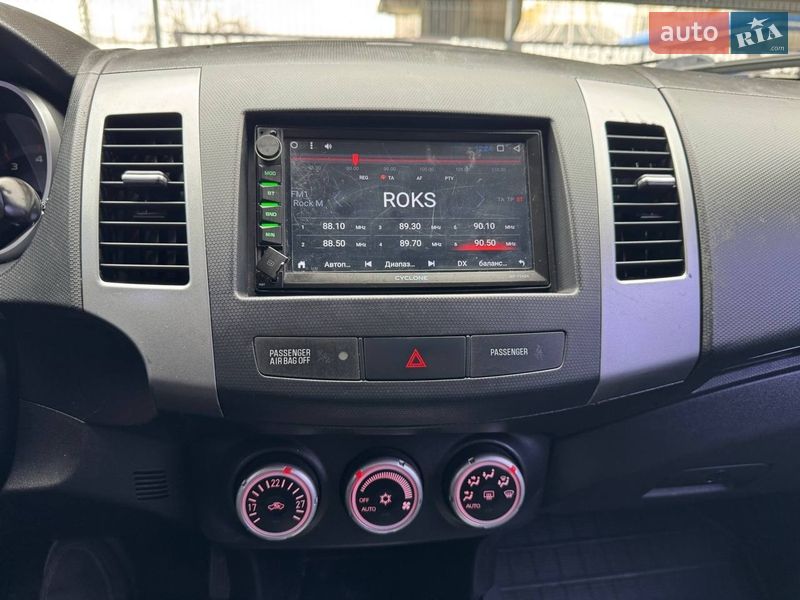 Внедорожник / Кроссовер Mitsubishi Outlander 2007 в Днепре фото 15 Внедорожник / Кроссовер Mitsubishi Outlander 2007 в Днепре