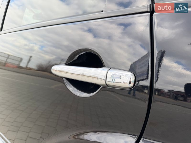 Внедорожник / Кроссовер Mitsubishi Outlander 2008 в Ивано-Франковске