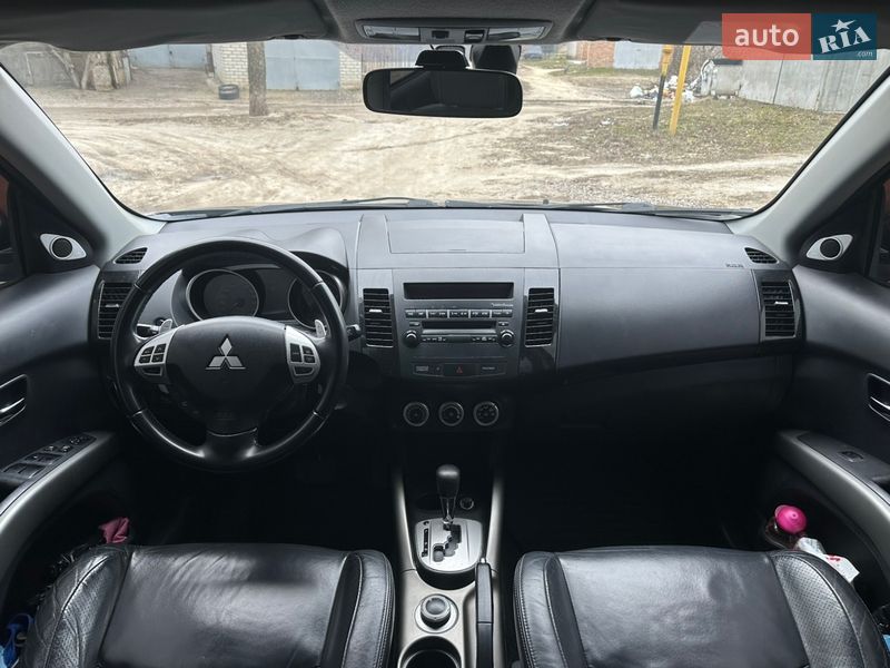 Внедорожник / Кроссовер Mitsubishi Outlander 2009 в Харькове