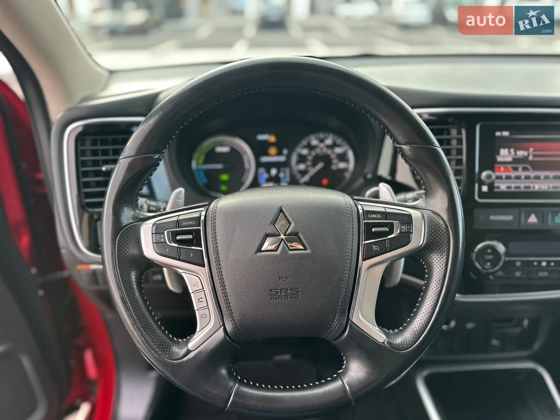 2018 Mitsubishi Outlander - мініатюра 28