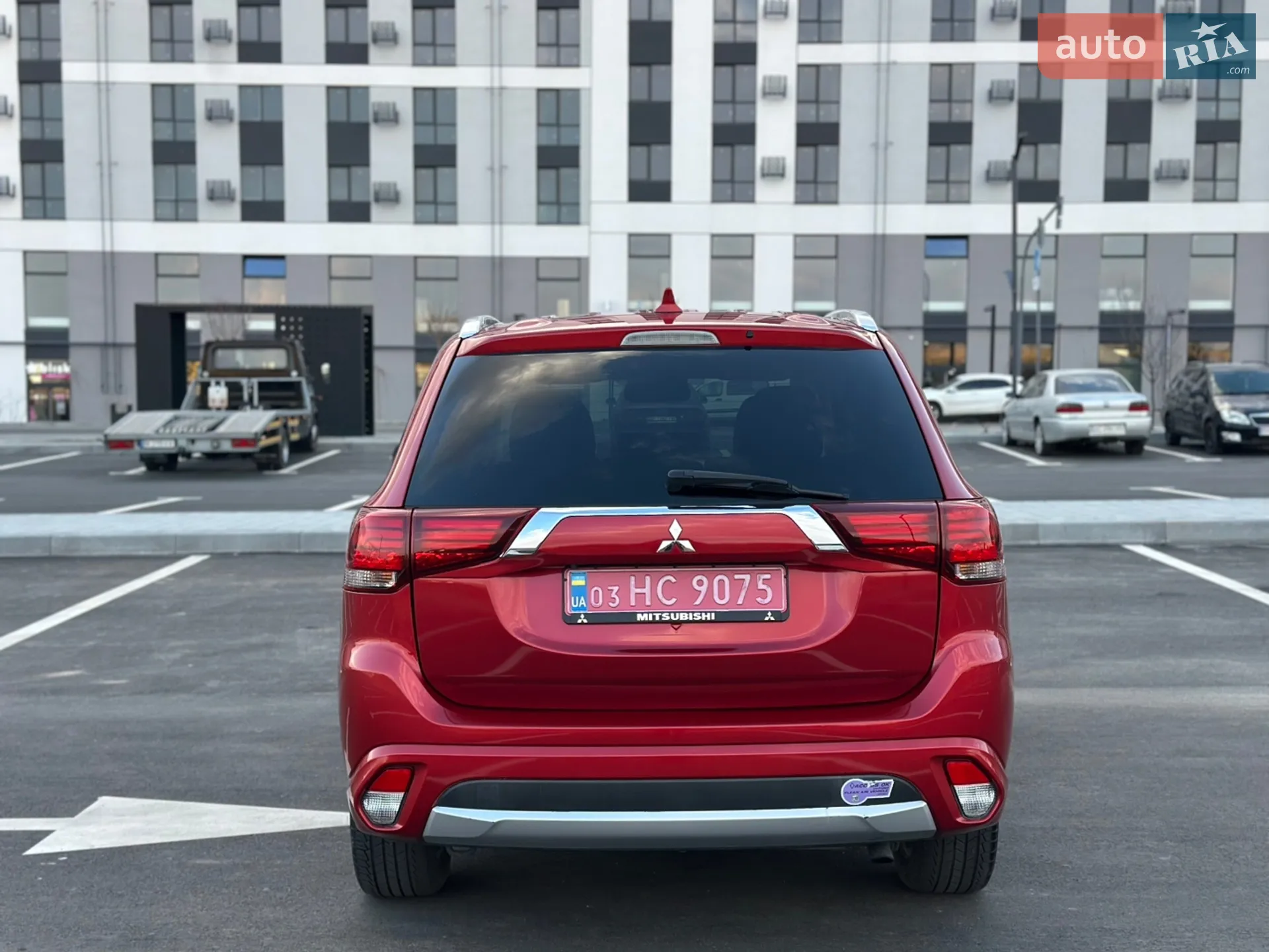 2018 Mitsubishi Outlander - мініатюра 9