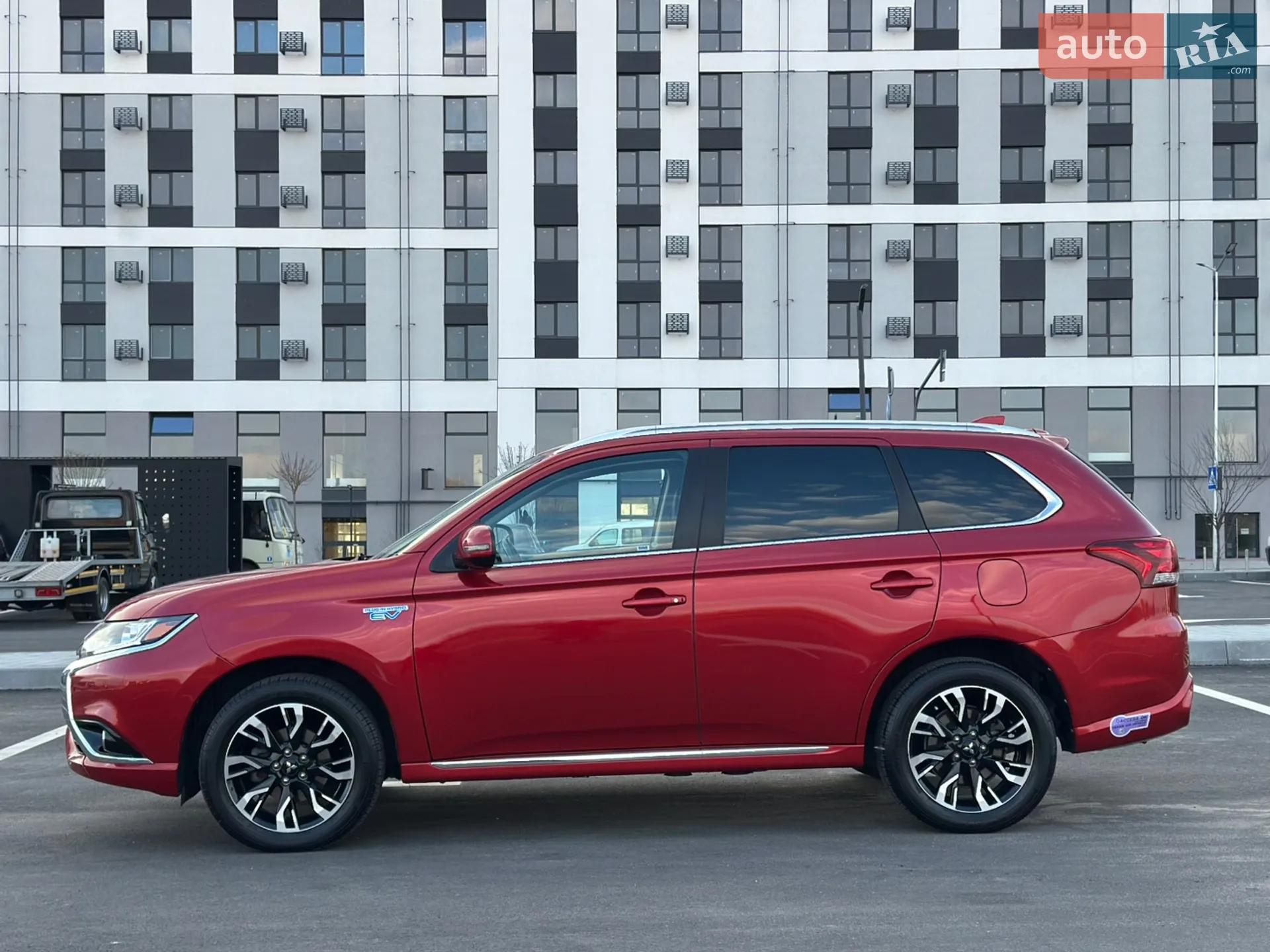 2018 Mitsubishi Outlander - мініатюра 11