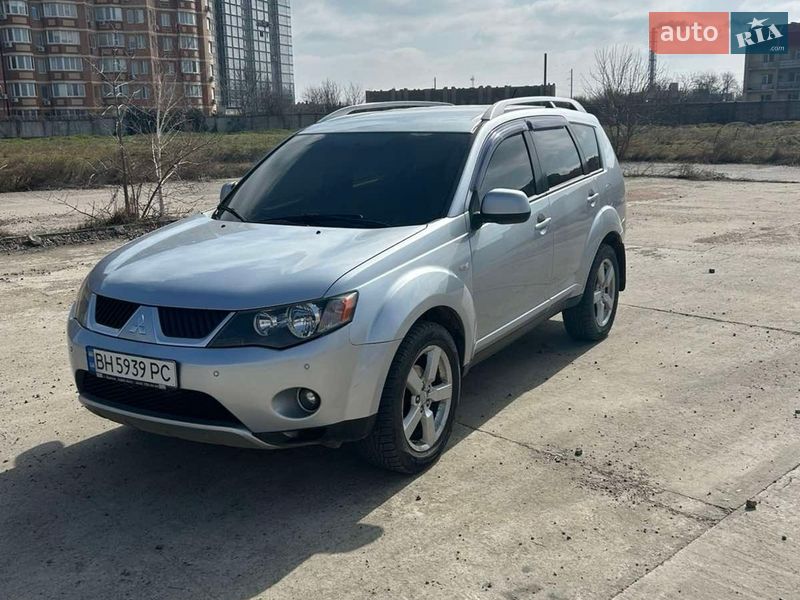 Mitsubishi Outlander 2007