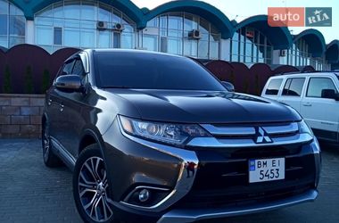 Позашляховик / Кросовер Mitsubishi Outlander 2015 в Сумах