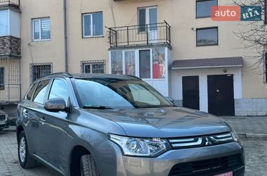 Внедорожник / Кроссовер Mitsubishi Outlander 2013 в Кодыме