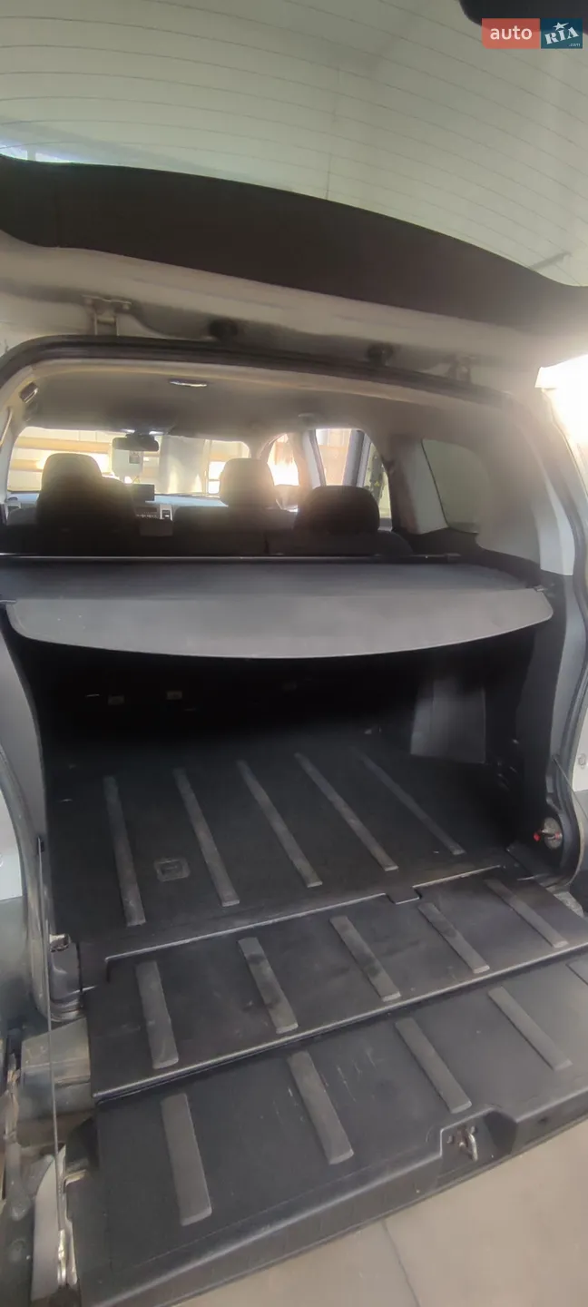 2010 Mitsubishi Outlander - мініатюра 13
