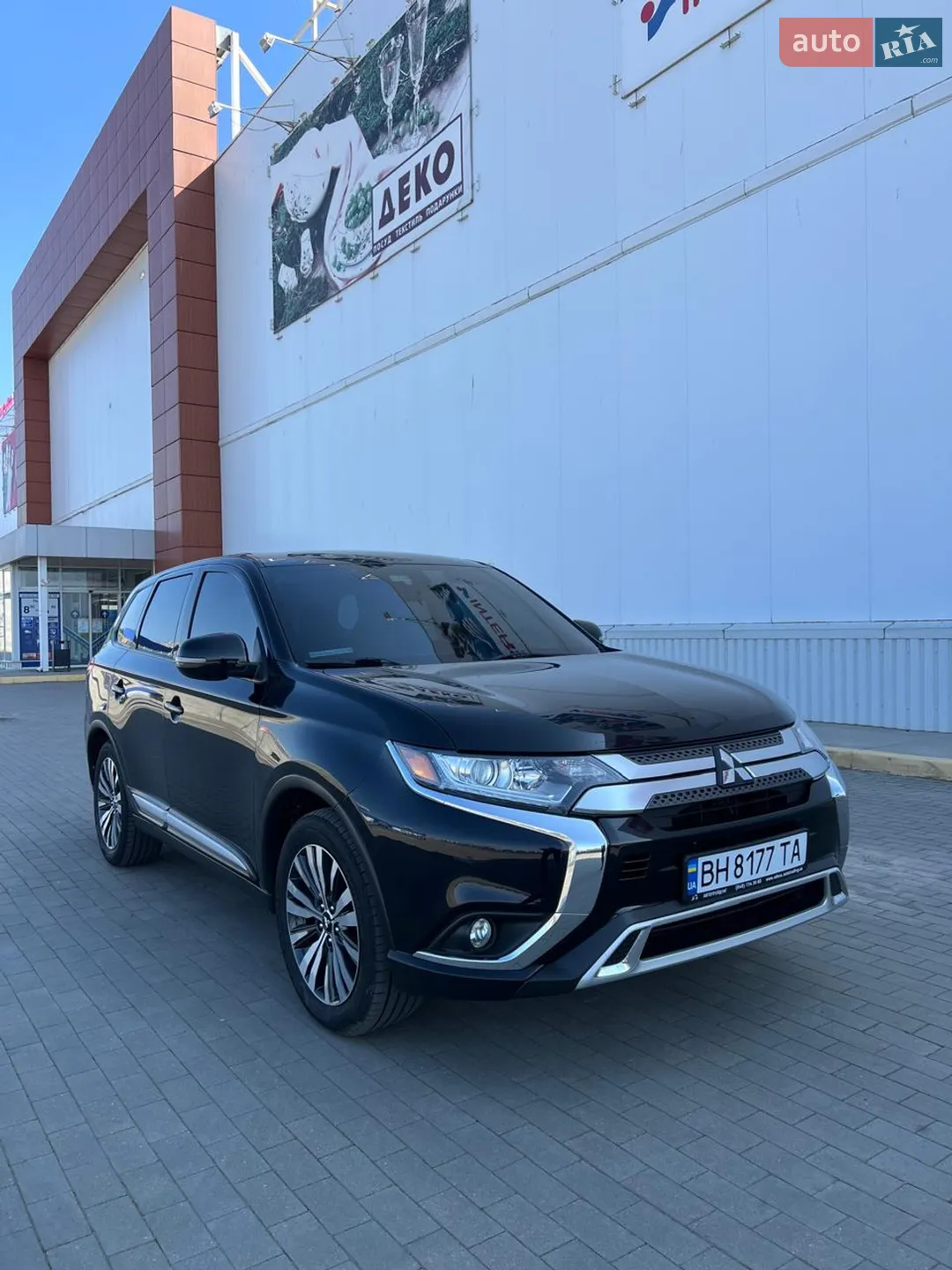 2019 Mitsubishi Outlander - мініатюра 4