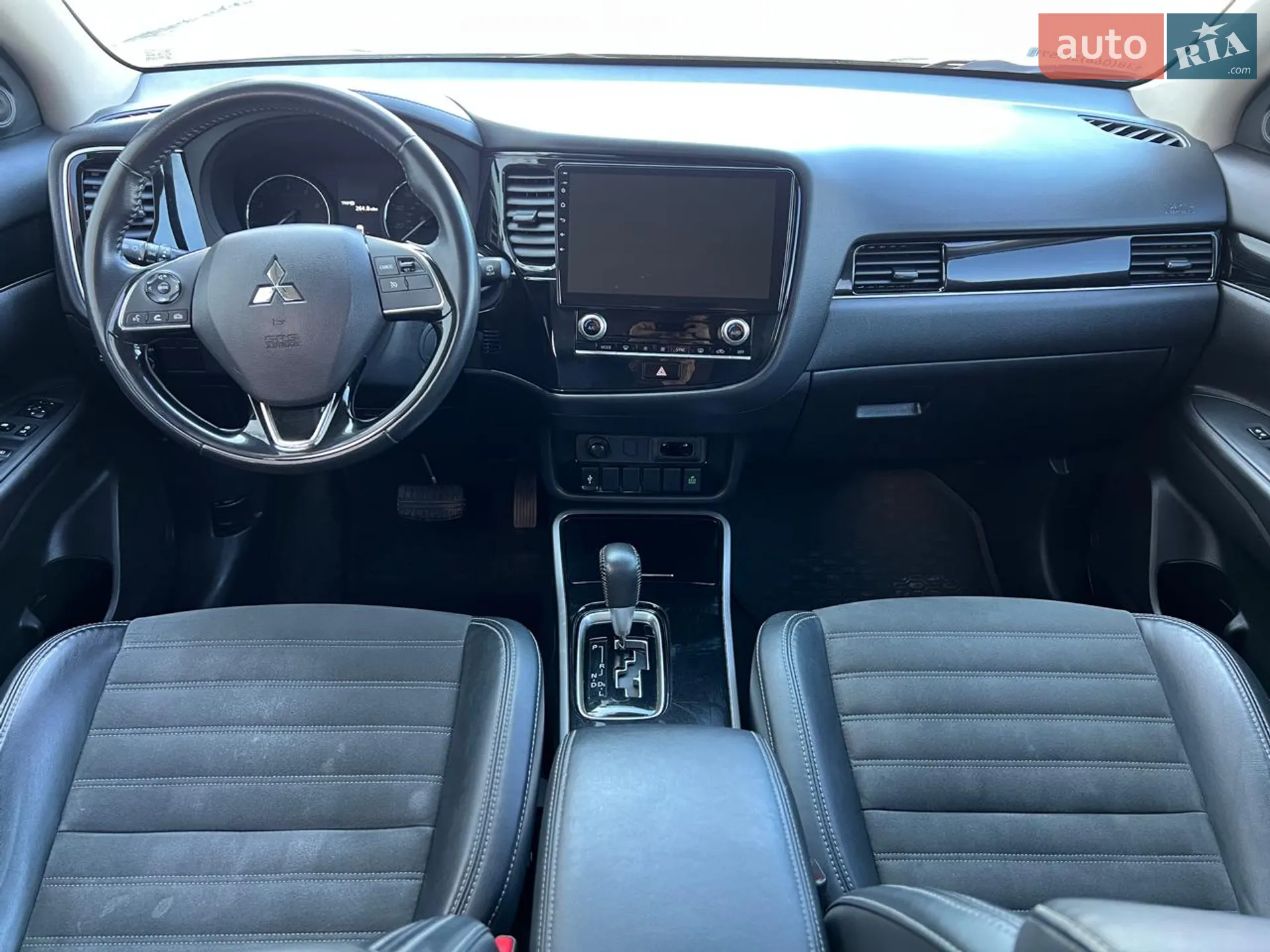 2019 Mitsubishi Outlander - мініатюра 39