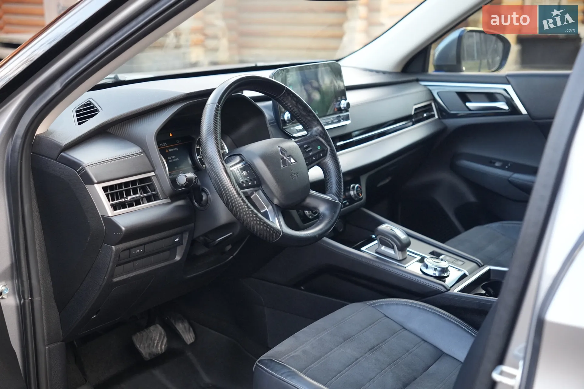 2021 Mitsubishi Outlander - мініатюра 15