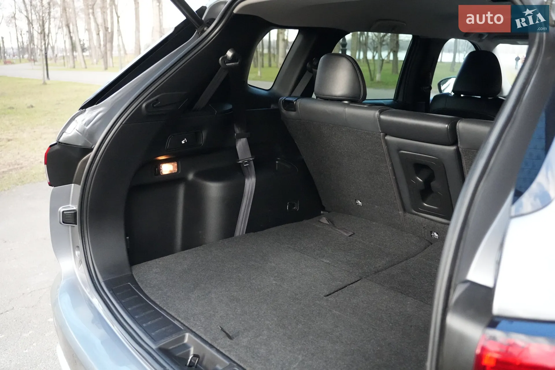 2021 Mitsubishi Outlander - мініатюра 31