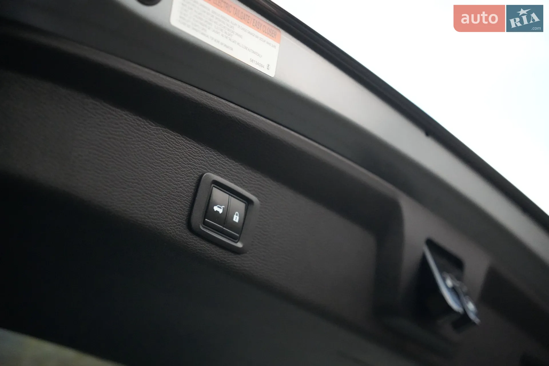 2021 Mitsubishi Outlander - мініатюра 32