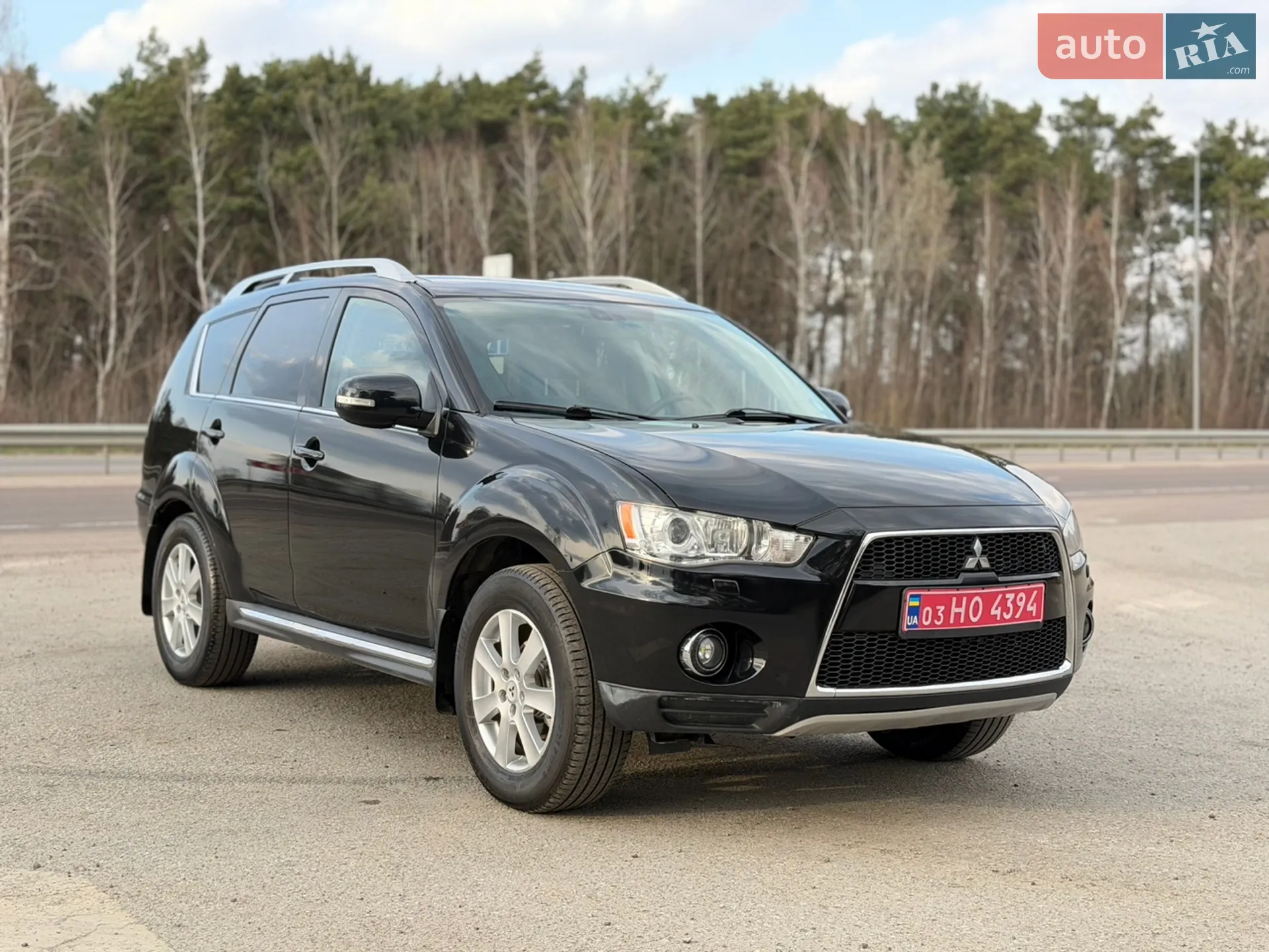 2010 Mitsubishi Outlander - фото 1