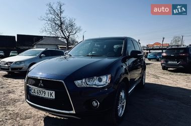 Позашляховик / Кросовер Mitsubishi Outlander 2011 в Смілі