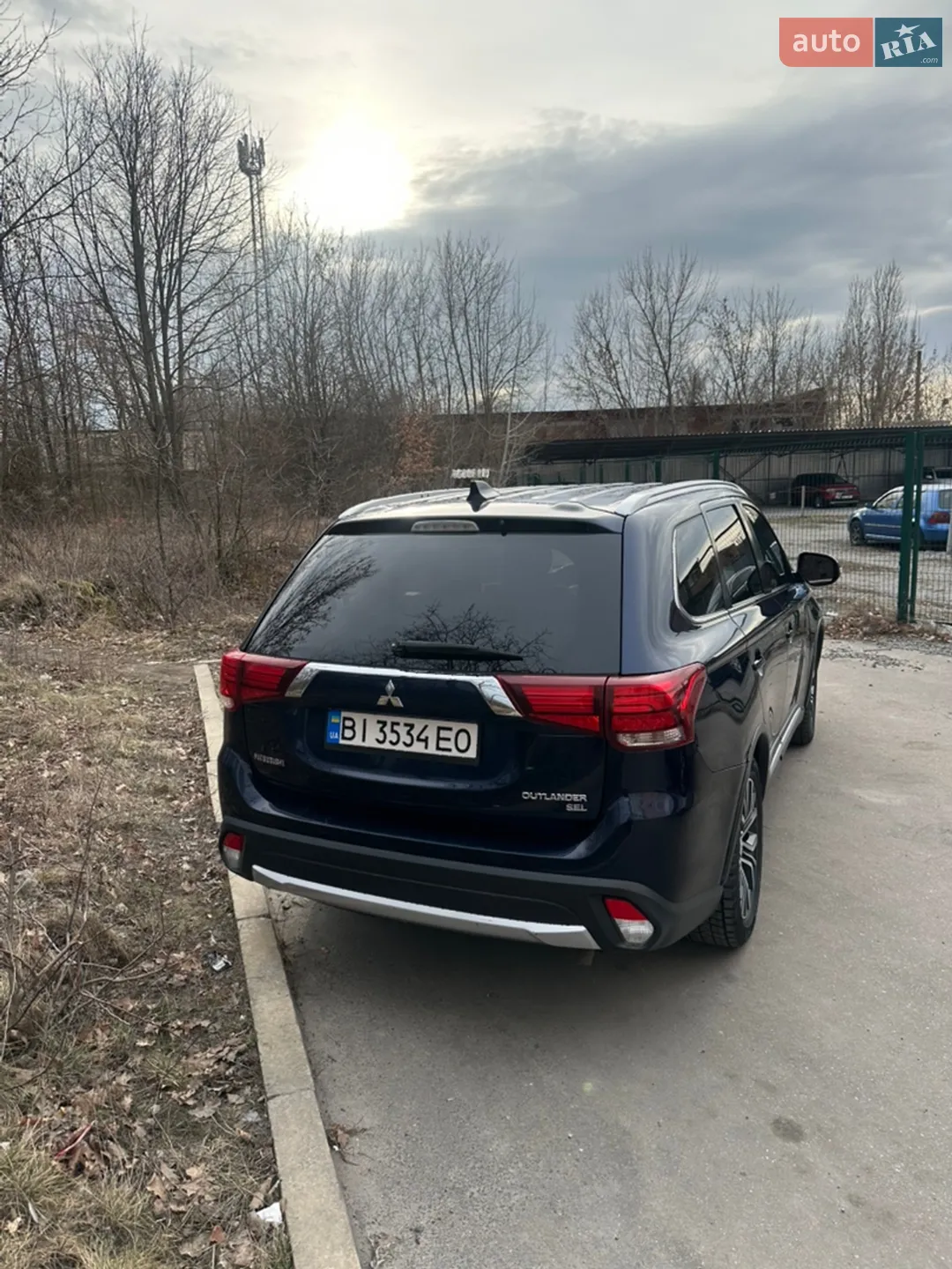 2017 Mitsubishi Outlander - мініатюра 3