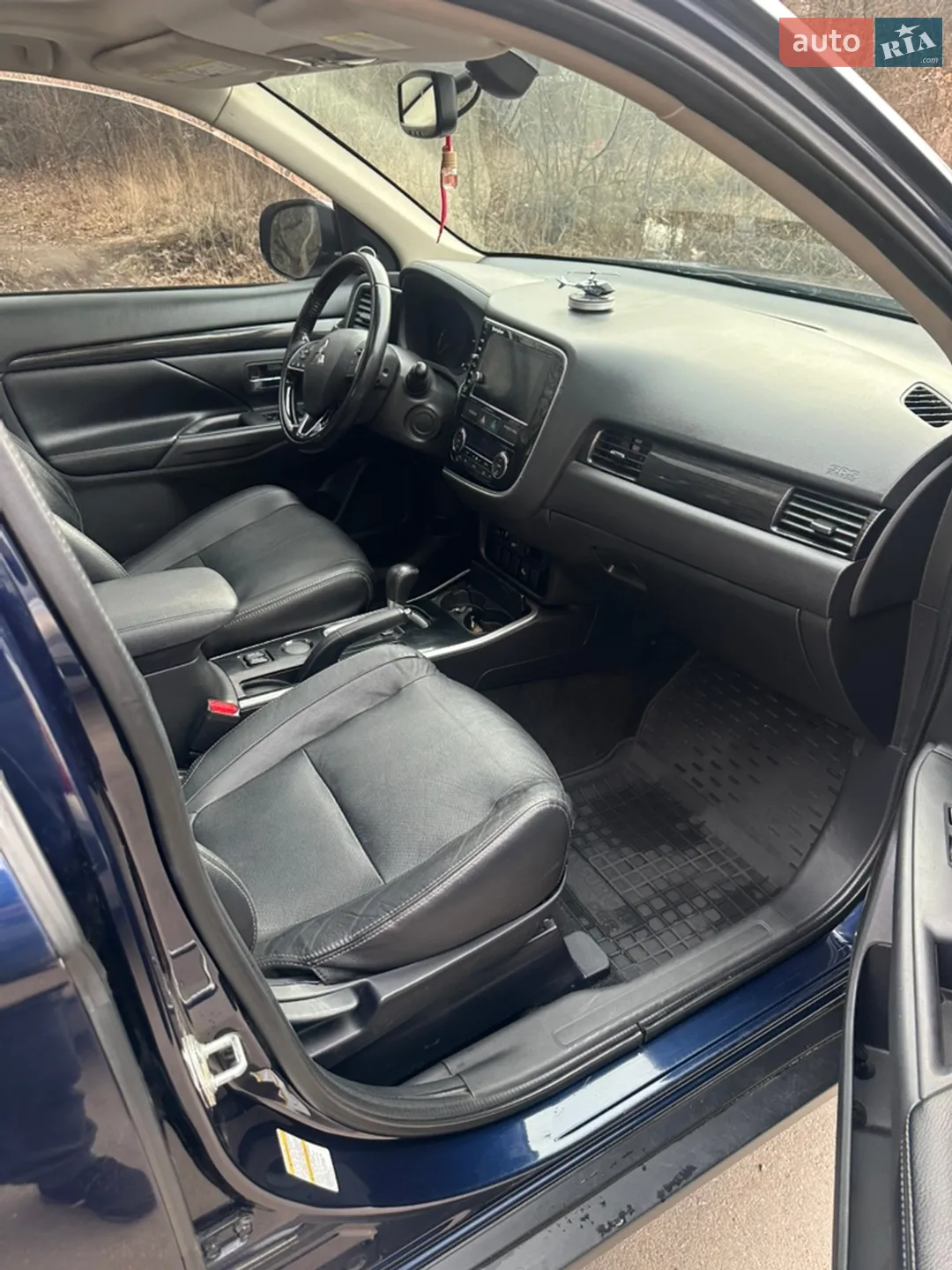2017 Mitsubishi Outlander - мініатюра 21