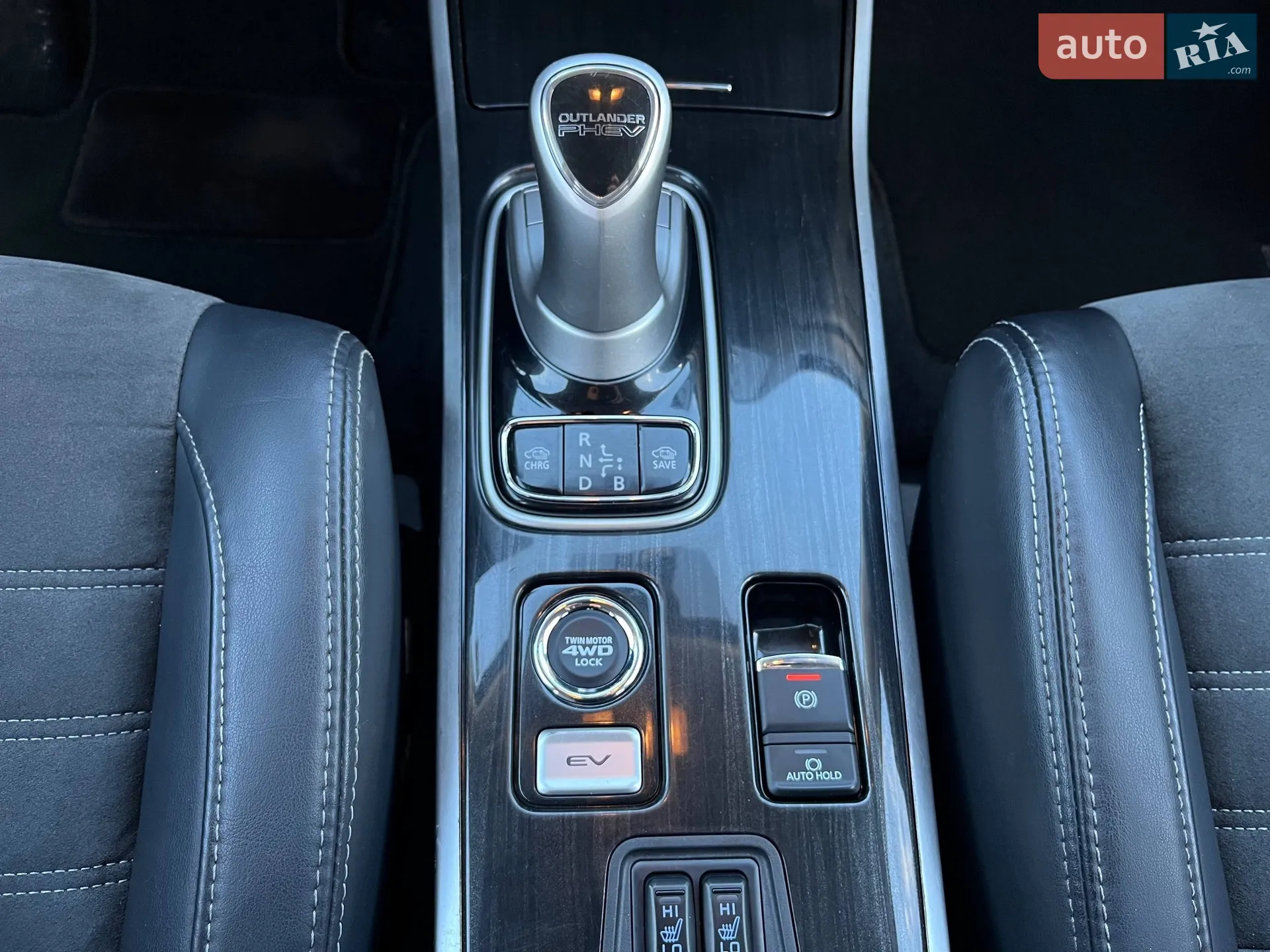 2018 Mitsubishi Outlander - мініатюра 21