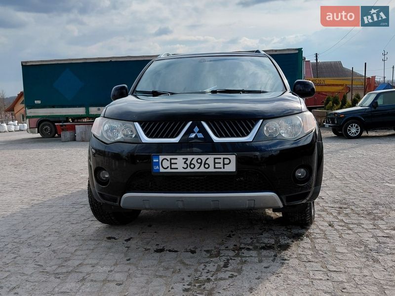 Внедорожник / Кроссовер Mitsubishi Outlander 2008 в Кельменцах