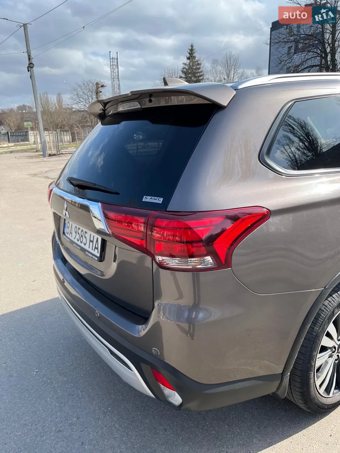 2022 Mitsubishi Outlander - мініатюра 8