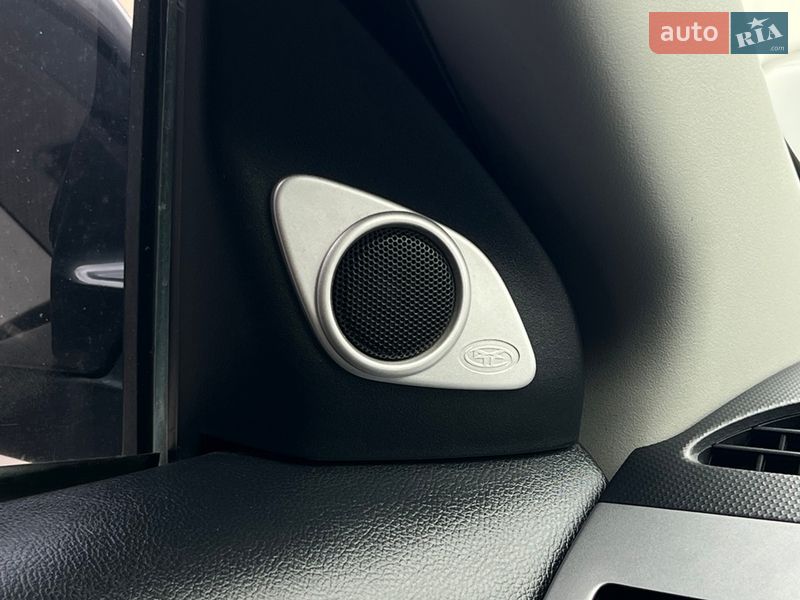 Внедорожник / Кроссовер Mitsubishi Outlander 2010 в Ивано-Франковске